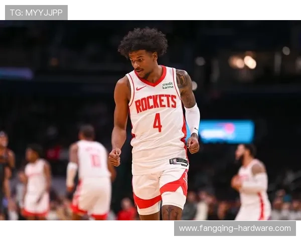 布克赞杰伦格林潜力无限称其进攻风格极具侵略性